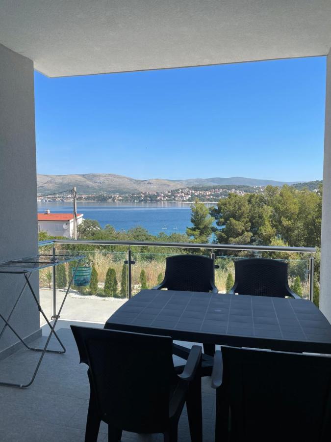 A&A Apartments By The Sea Trogir Exterior foto